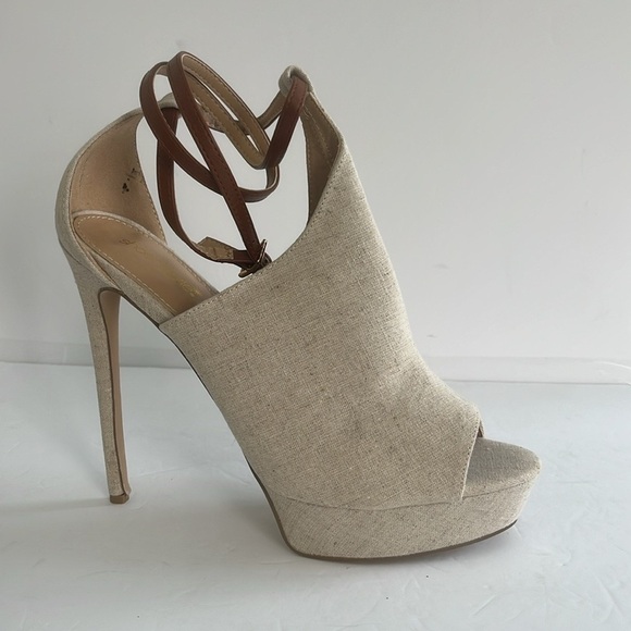 Shoe Dazzle Women Cream Tan Stiletto Platform Mazie Heeled Sandal Shoes Size 10 - Picture 9 of 12